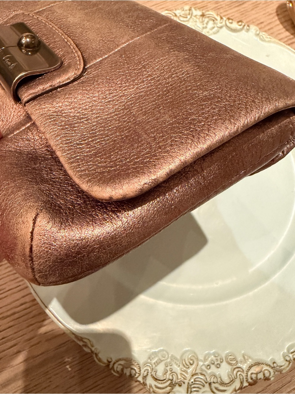 Y2K COACH Kristin Metallic Bronze Leather Flap Wristlet Clutch - Picture 9 of 11